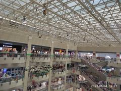 -百荣世贸商城