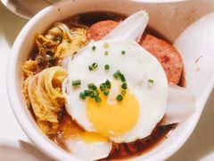 -新大咀港式茶餐厅(宝山万达店)
