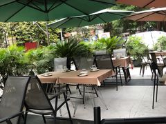 露天位-大头唛·啫鸡煲.粤菜.专门店(289艺术园区店)