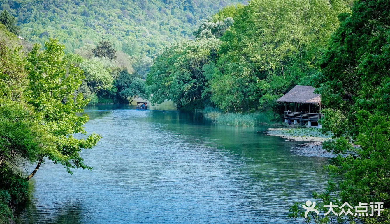 風景優美山水自然隱居幾日