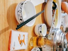 -兔行天下-鸿鹤鲜锅兔(中海国际店)