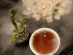 老上海鸡头米河虾仁-上海人家花樣年华(中山公园店)