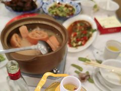 -江城燕子大排档(江汉路步行街店)