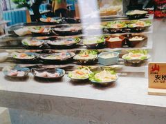 -新艺自助美食城(中山路店)