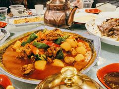 特色的大盘鸡-维吾尔餐厅(宜山路店)