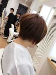 -简法造型·品牌形象店