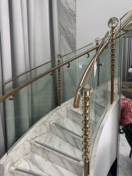 -小梨专业脱毛连锁机构