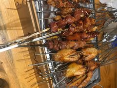 -喝丢一只鞋海鲜烧烤·海肠捞饭(文体街店)