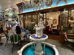 -秘密旅行Bonjour(黑金冠 江南西店)