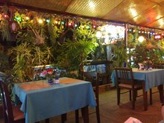 -Pakwan Restaurant & Bar