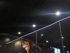 -嘿哟动霸CHUA·新潮玩运动娱乐中心·蹦床滑冰团建乐园