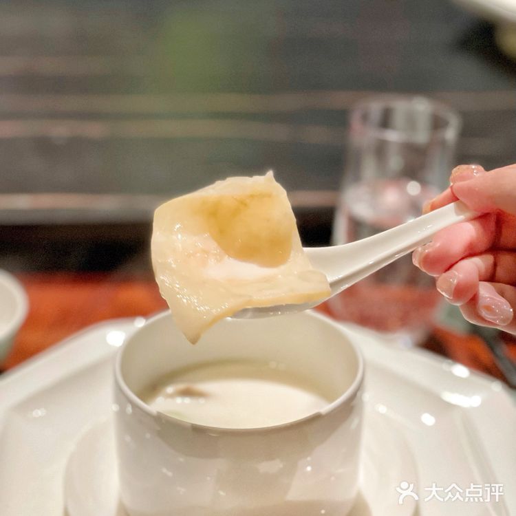 新开业的浦江名荟和浦江荟一样,一如既往的有着排场和体面