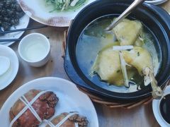 -品鲜村农家菜·阳澄湖大闸蟹(总店)
