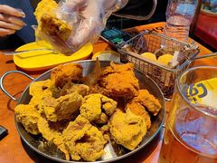 -BHC炸鸡(明洞总店)