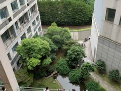 -上海外国语大学(虹口校区)