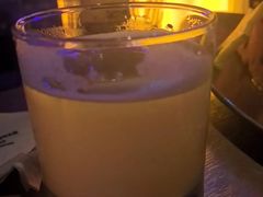 -FOUR PLAY BAR