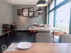 靠窗位-必胜客(五道口店)
