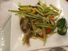 -朱仔记食府(江南大道店)