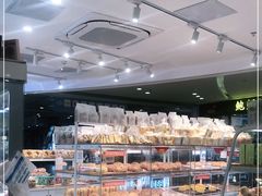 面包甜点陈列柜-BreadTalk面包新语·烘焙蛋糕(东方宝泰广场店)