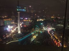 -云顶旋转自助景观餐厅