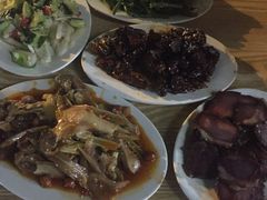 -雷祖芳老妈蹄花店