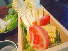 -乐领拈花溪·林涧食韵