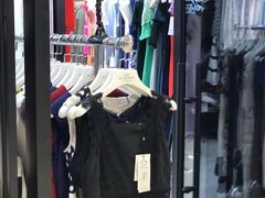 -广州白马服装市场