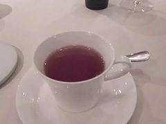 Le cafe ou le The-LA TABLE de Joël Robuchon Restaurant