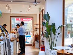 -Line 咖啡(石厦花园店)