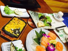 -青瓦餐厅·生鱼片·韩园烤肉(西塔店)