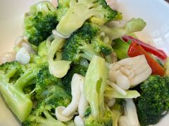 -吕氏焗小鲜•海鲜青岛菜(总店)