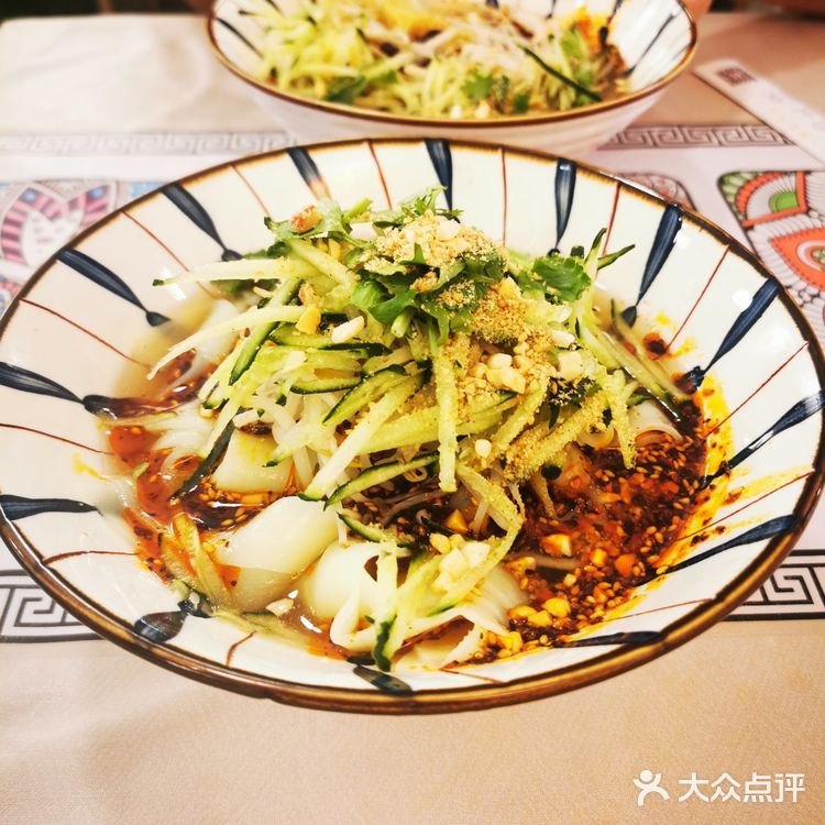 超喜欢的一家西域风情的凉皮店