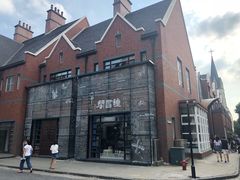 -钟书阁(松江泰晤士小镇店)