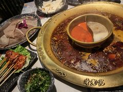 -哥老官重庆美蛙鱼头(宝山龙湖店)