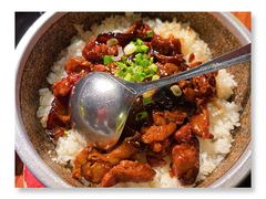 照烧鸡腿饭-九田家黑牛烤肉料理(新辰里亚运村店)