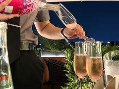 -MONICH牛排融合餐厅(和义大道购物中心店)