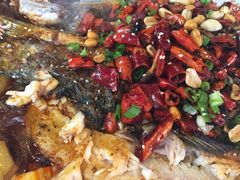 -鸣记脆皮烤鱼·海鲜烤鱼(三八广场店)