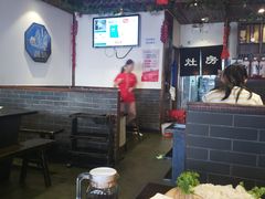 -宽板凳老灶火锅(南礼士路店)