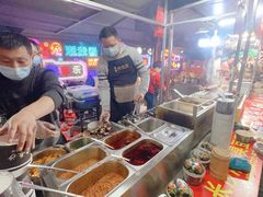 -南湖公园地摊集市