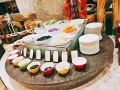 自助调料区-西安高新希尔顿酒店·咖啡露台西餐厅