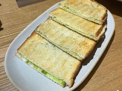 咖椰吐司-HELLO 27 意面·沙拉·帕尼尼