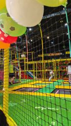 -蹦蹦跳跳(新奥购物中心店)