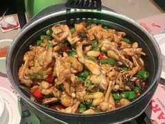 -蛙小侠·沸腾砂锅(西关新天地店)