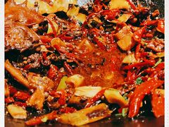 -百味地锅鸡(二店·财校分店)