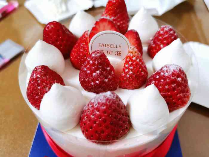 法贝滋面包(五爱路店)-"[糖果]敞亮干净的一家蛋糕甜品店,店内面.