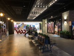 -CGV影城(滨江天街IMAX店)