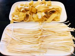 金针菇-百味源炭火烤翅 ·夜市大排档(酒仙桥店)