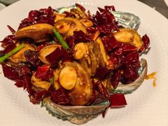 辣炒小鲍鱼-必点海鲜·海肠捞饭·鲅鱼水饺(滨江道店)
