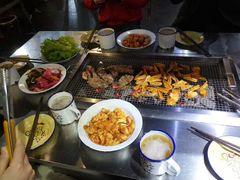 -马路牙子地桌烤肉(工体店)