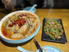 -香蟹煲·醉蟹牛蛙耙鸡爪